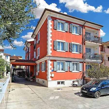 Apartment Fuer 4 Personen Ca 49 Qm In Rovinj, Istrien Istrische Riviera Rovinj