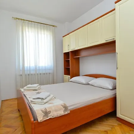 Fuer 4 Personen Ca 49 Qm In Rovinj, Istrien Istrische Riviera Apartment Rovinj